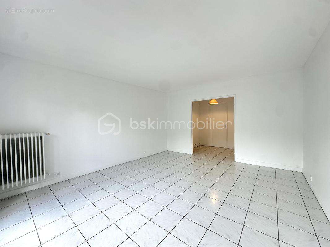 Appartement à YERRES