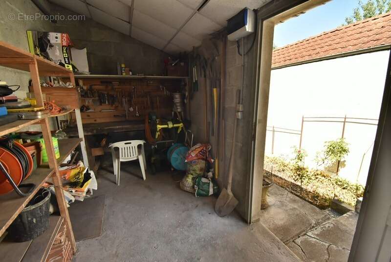 Maison à vendre 6 pièces ANGOULEME (16) Maison de ville d'end 120 m2 sur terrain d'env 500 m2 - photo 25