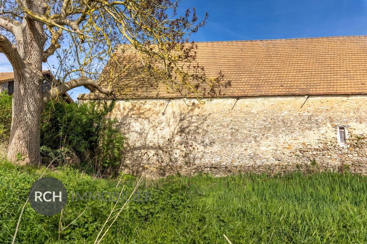 Maison à GARANCIERES