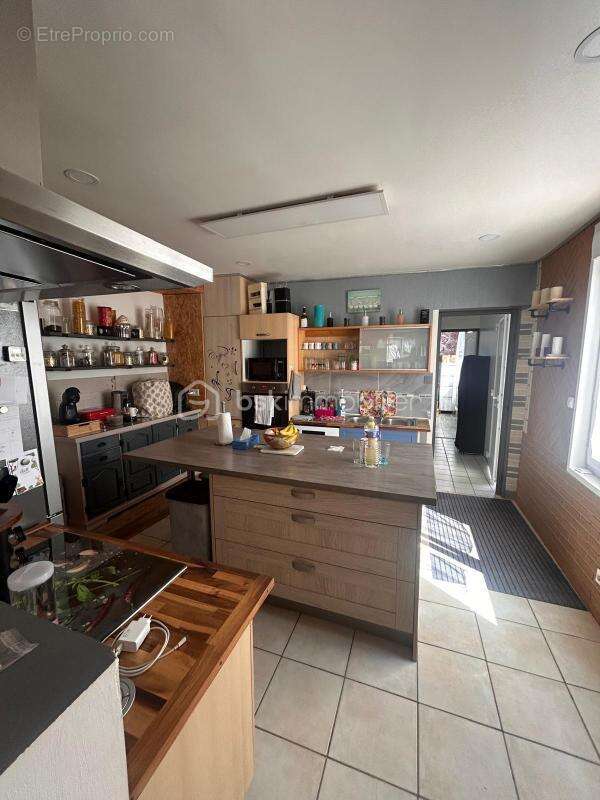 À vendre – Ancienne longère de 105 m² sur 966 m² de terrain – Secteur recherché de Saint-Léonard - photo 6