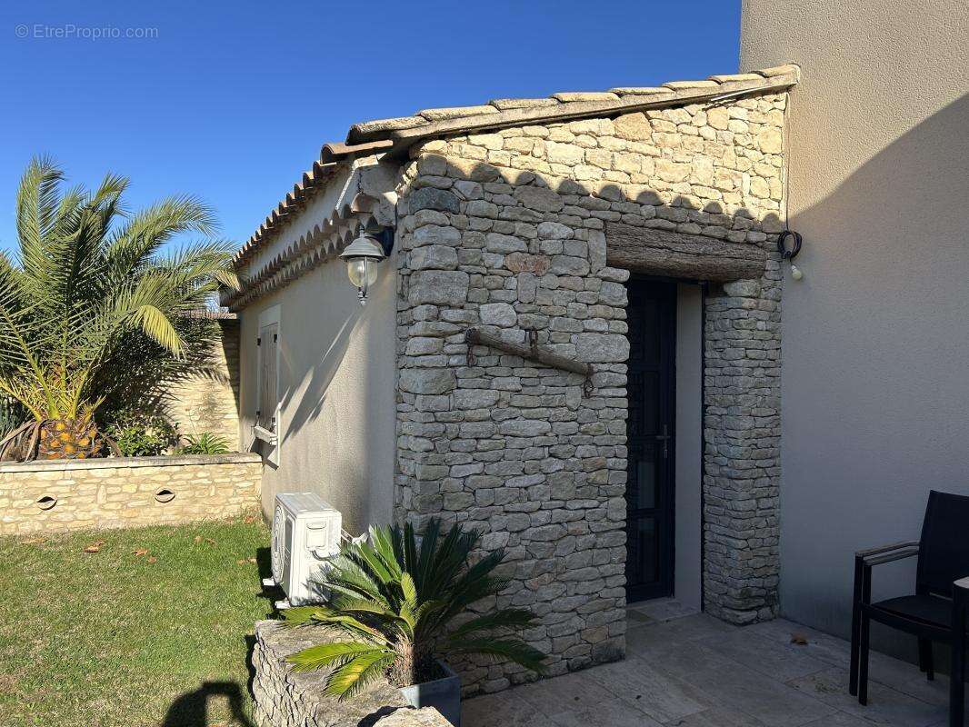 Maison à CAUMONT-SUR-DURANCE