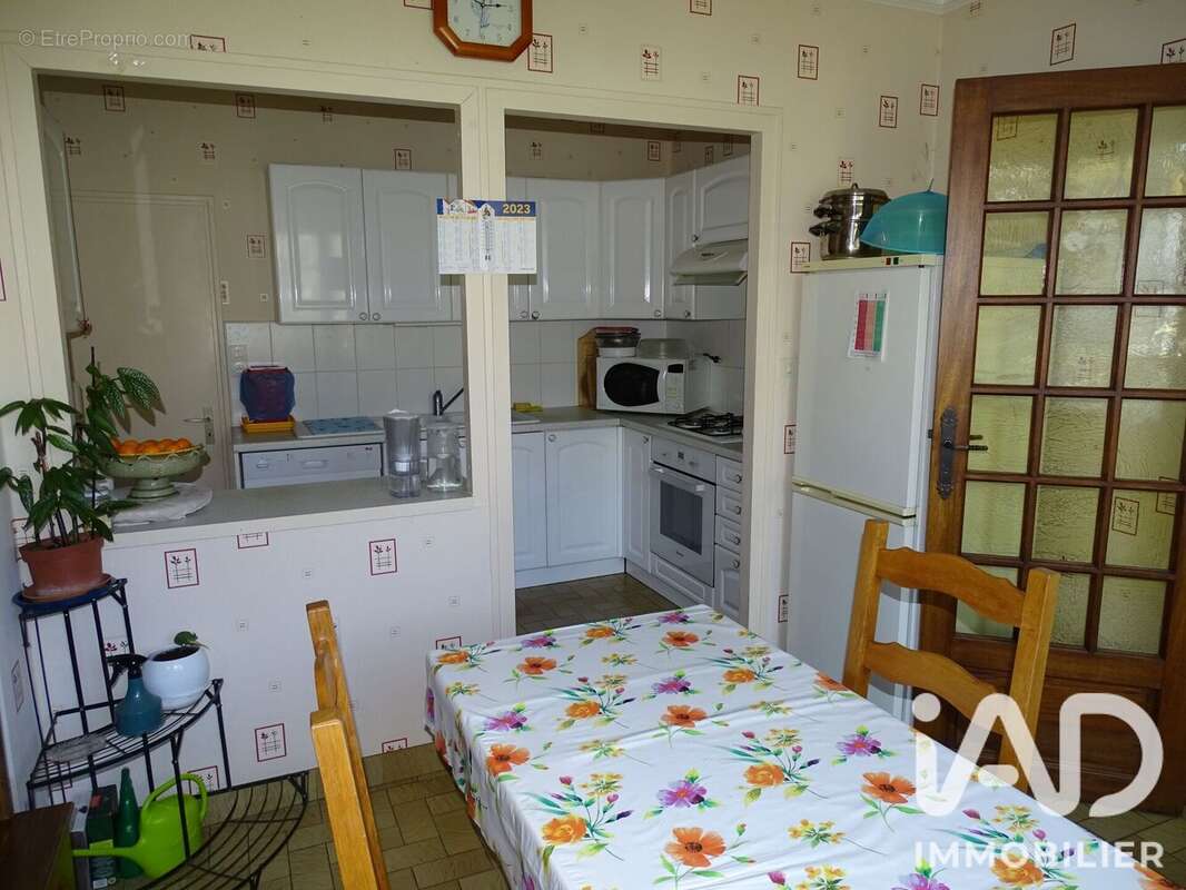 Photo 4