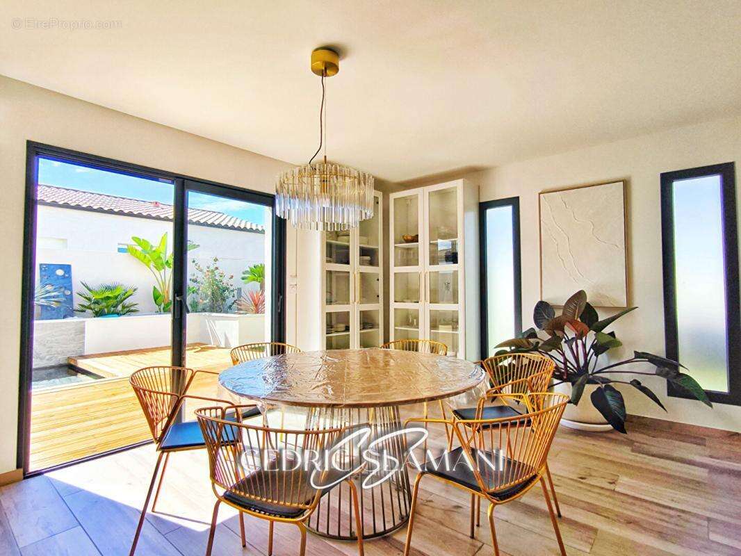 Maison à PENNAUTIER