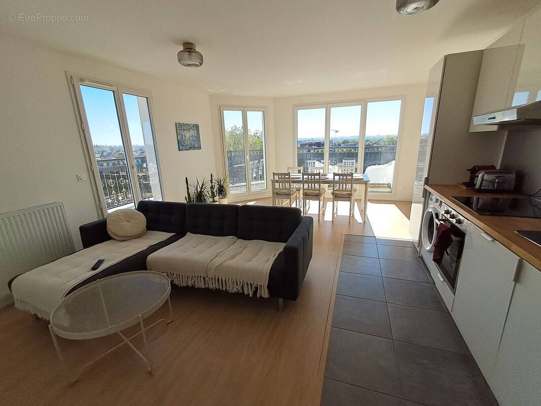 Photo 1 - Appartement à LE BLANC-MESNIL