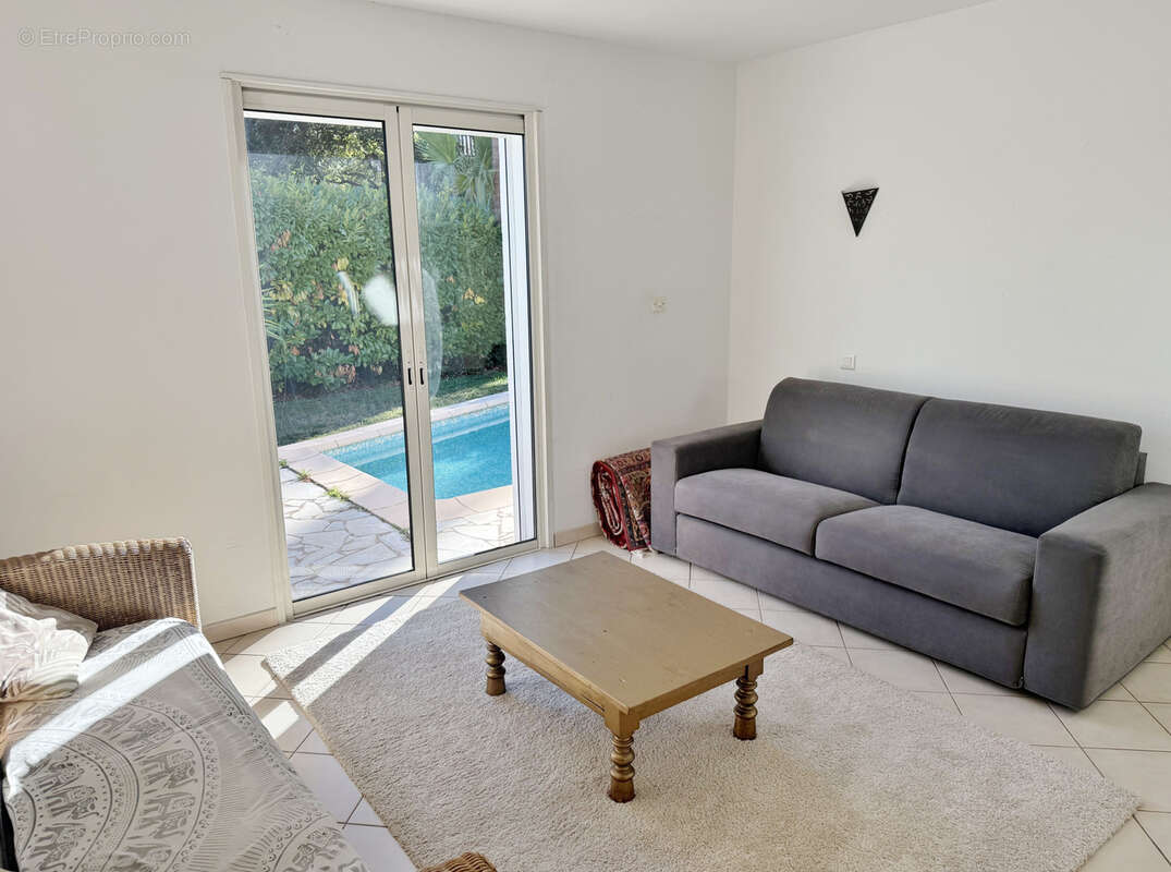 Maison à SAINT-RAPHAEL