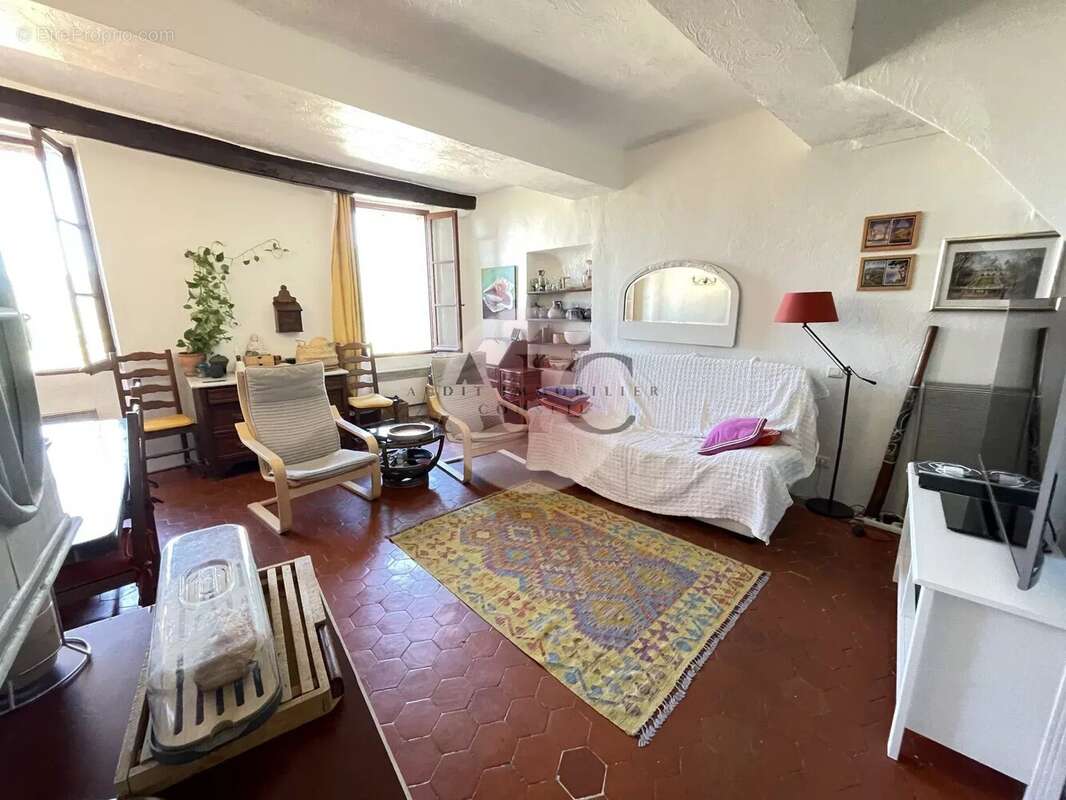 Appartement à FAYENCE