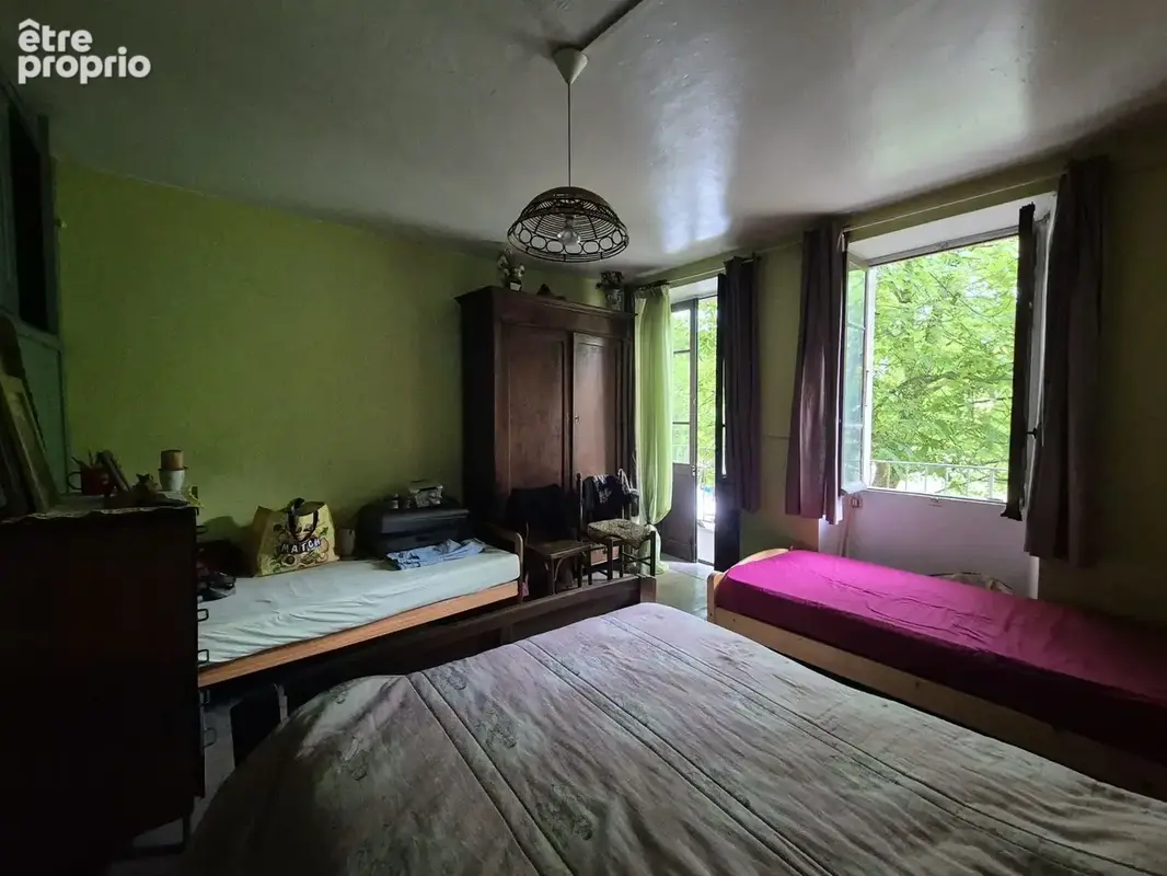 Bâtisse à rénover + maisonnette, 1484 m2 de terrain ! - photo 8