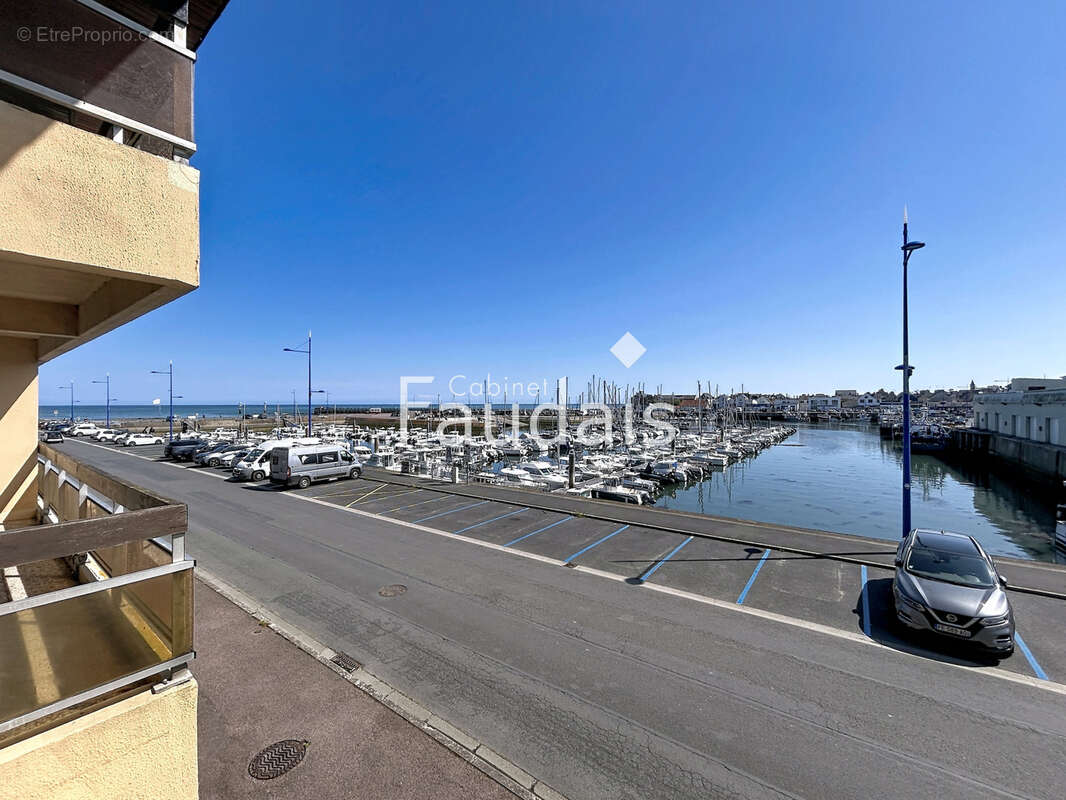 Appartement à GRANDCAMP-MAISY