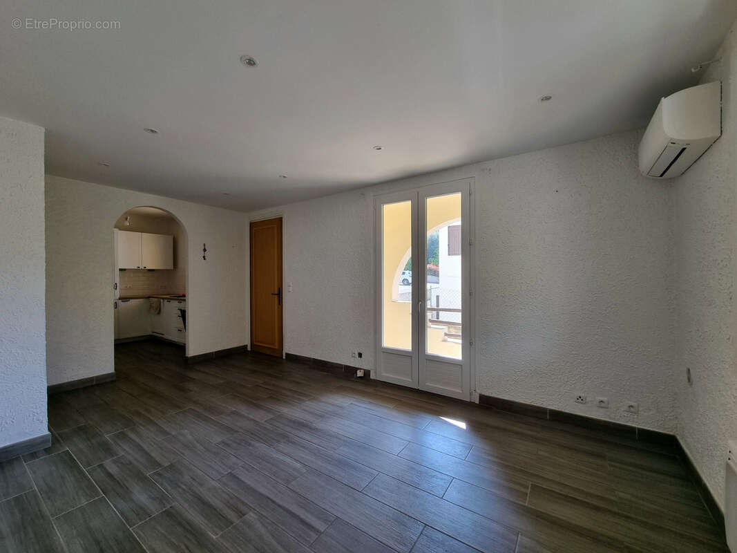 Appartement à CAGNES-SUR-MER