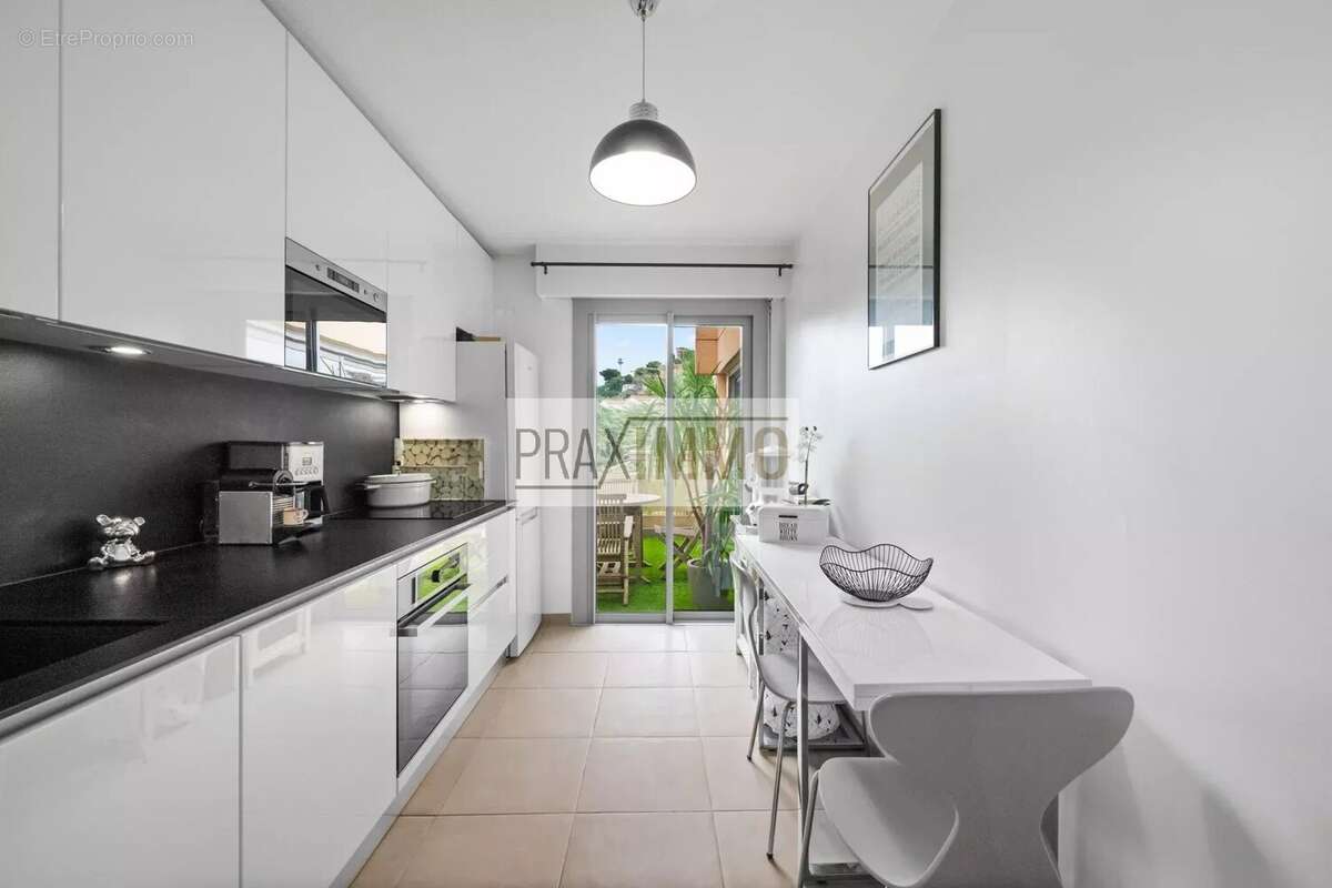 Appartement 82 m² à Nice  - photo 5