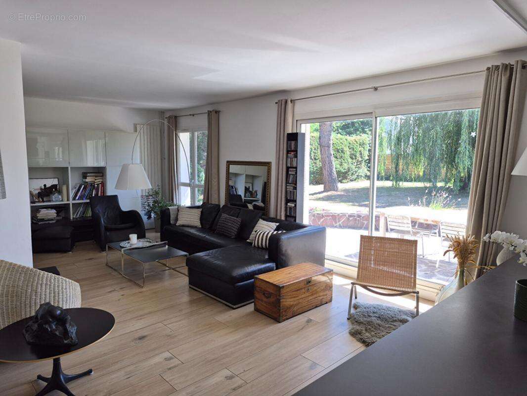 Maison Cernay La Ville 6 pièces 117 m2 - photo 4