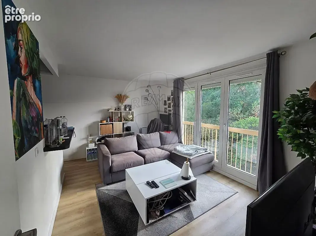 Photo Appartement à Maurepas au prix de 161 000€