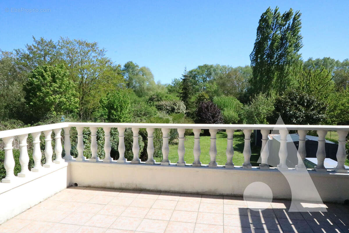 Appartement à LE MEUX