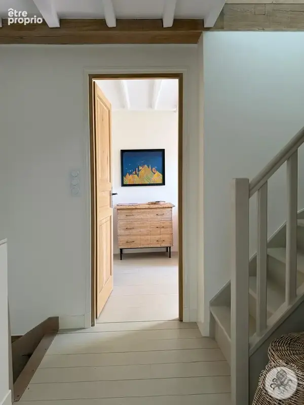 Maison rénovée en centre-bourg et proche plage - photo 9