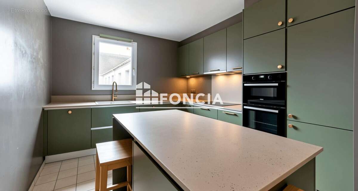Appartement à ROISSY-EN-BRIE