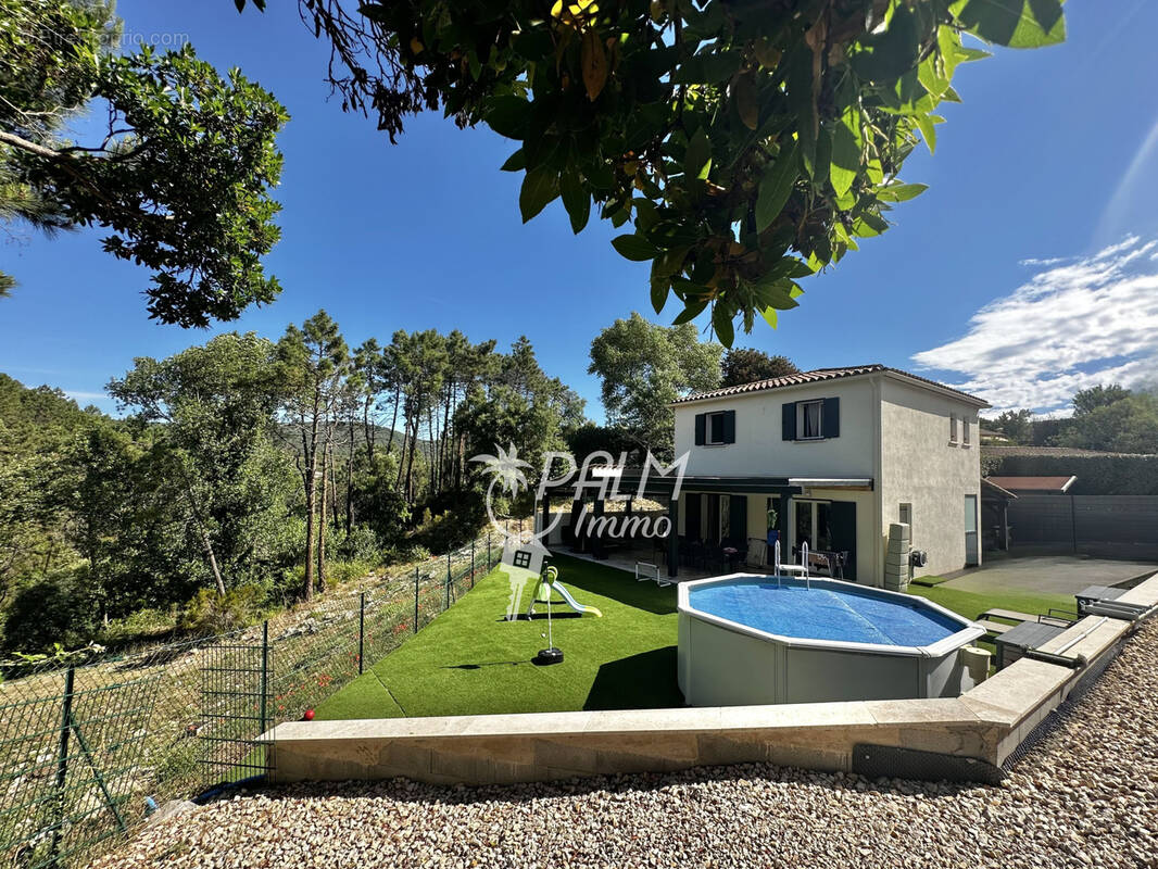Maison à MONTAUROUX