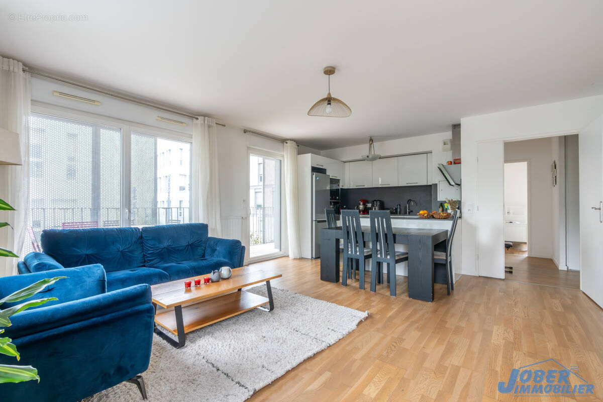 Appartement à NOGENT-SUR-MARNE