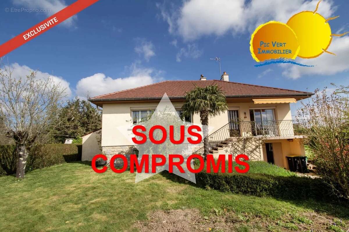 Maison à AUXONNE