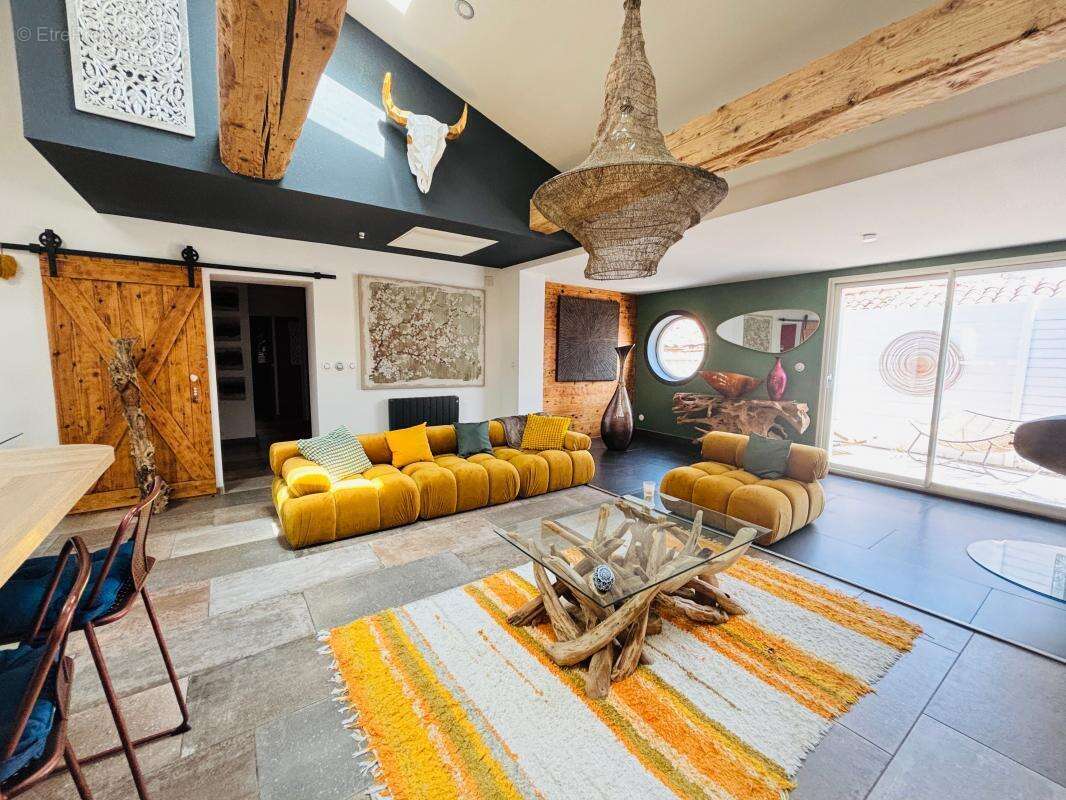 Appartement à CARCASSONNE