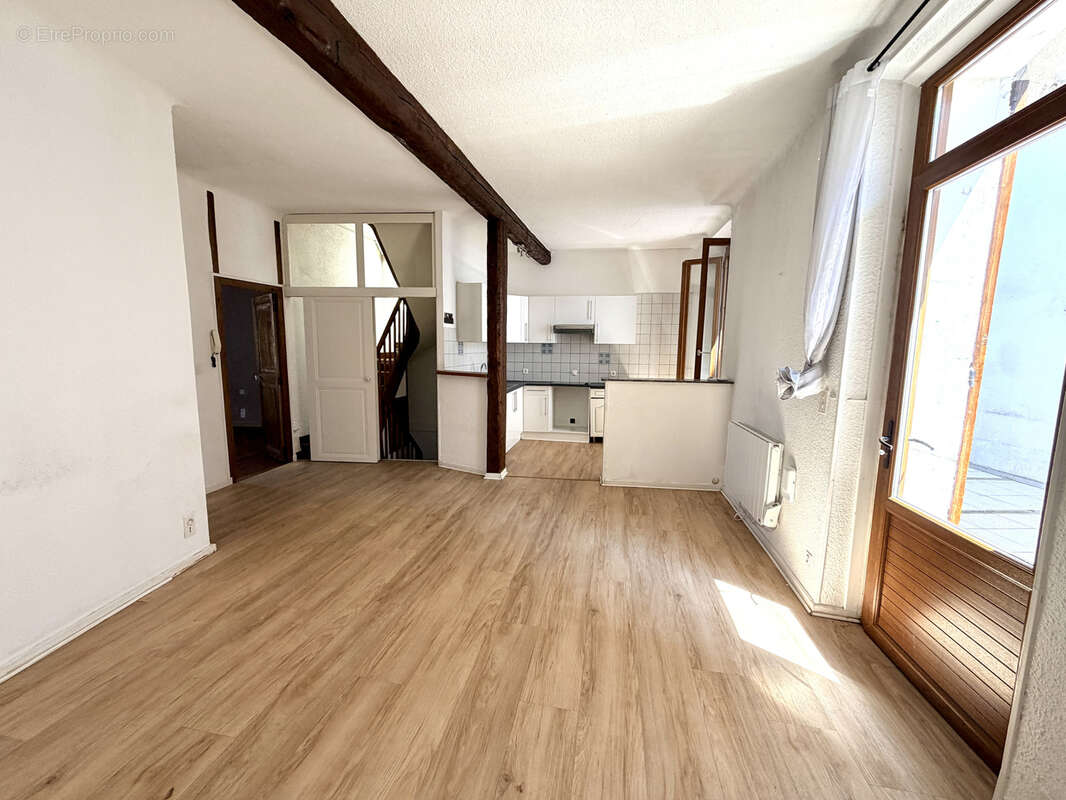 Maison de ville avec garage et terrasse - photo 3