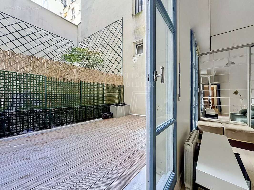 Appartement à PARIS-9E
