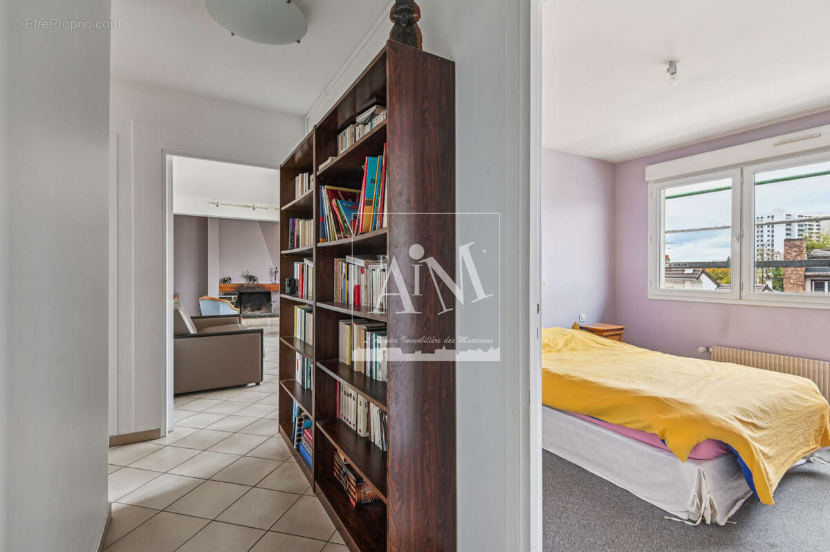 Appartement à NANTERRE