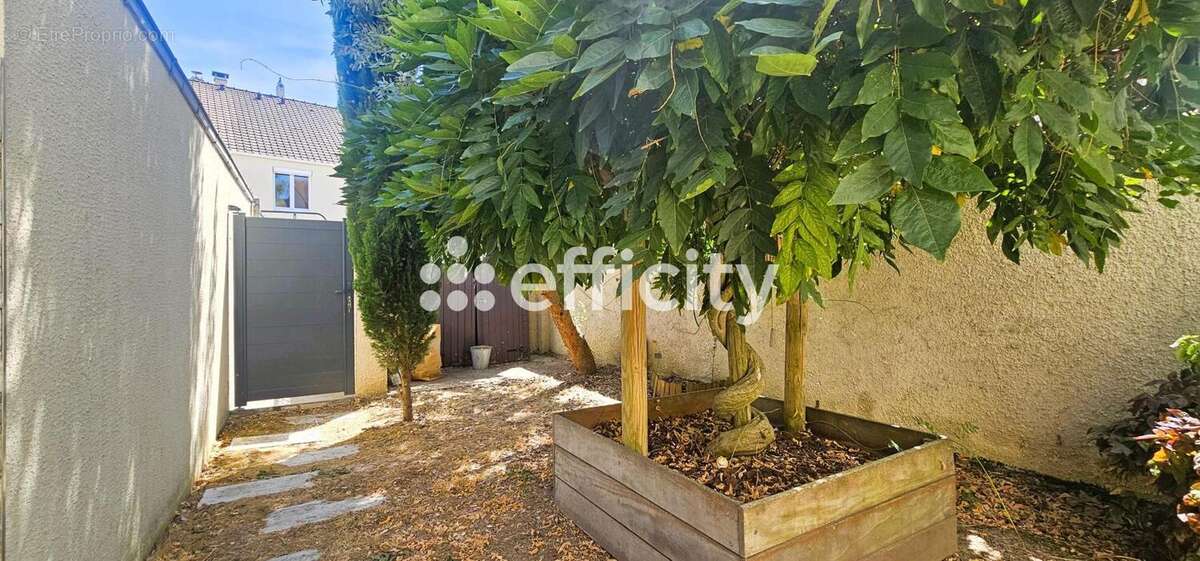Maison 90 m² à Lagny-Sur-Marne  - photo 14