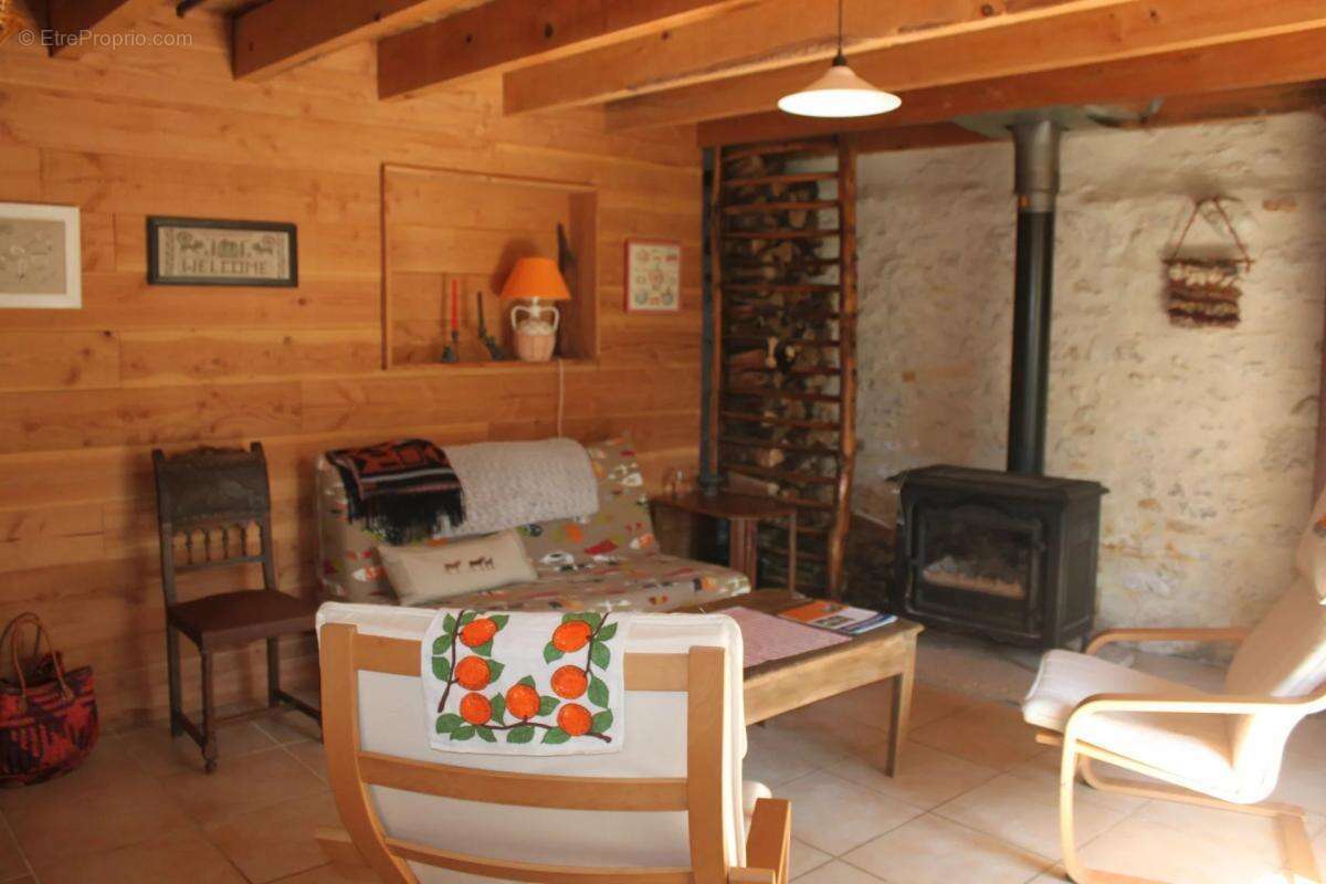 Maison à FONTANES-DU-CAUSSE