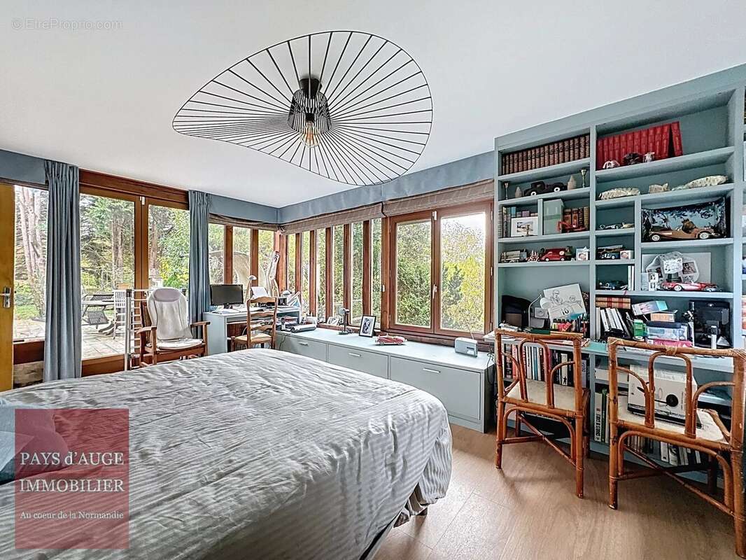 Maison à SAINT-GERMAIN-DE-LIVET