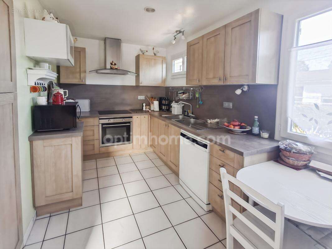Maison clé en main, 4 chambres, jardin paysagé et gare d'Épernon à 20 min - photo 5
