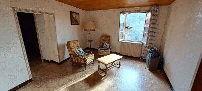 Photo 2 - Maison à ESTANDEUIL