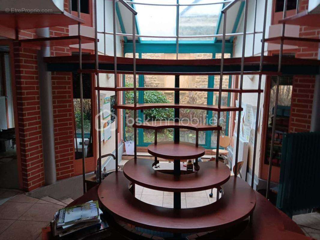 Commerce à CHARLEVILLE-MEZIERES