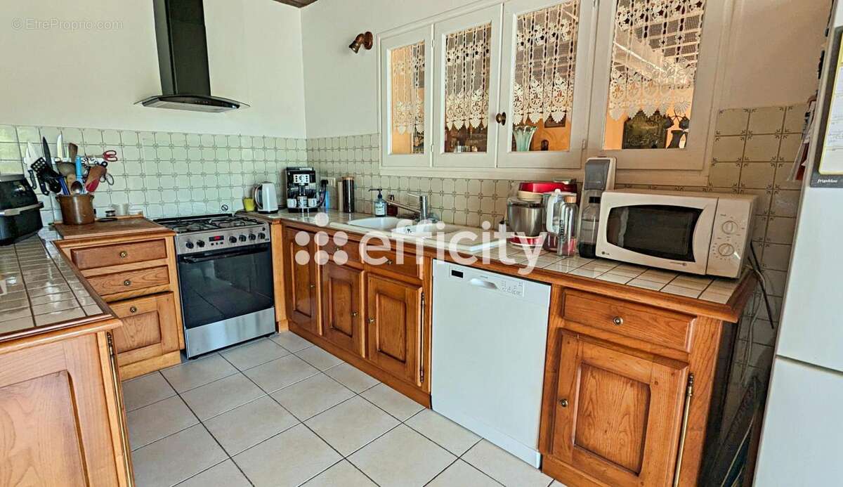 Maison 355 m² à Asnieres-Sur-Nouere  - photo 10