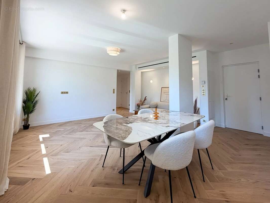 Appartement à BEAULIEU-SUR-MER