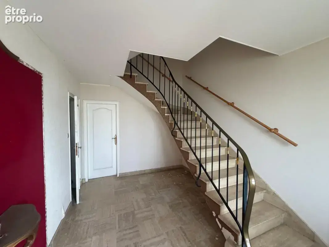 Brest - Maison T5 mitoyenne avec travaux - Rive droite - photo 2