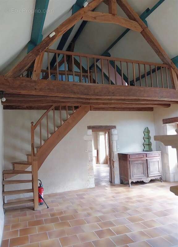 Maison à LA BUSSIERE