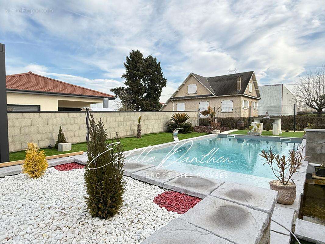 Maison à MARCILLOLES