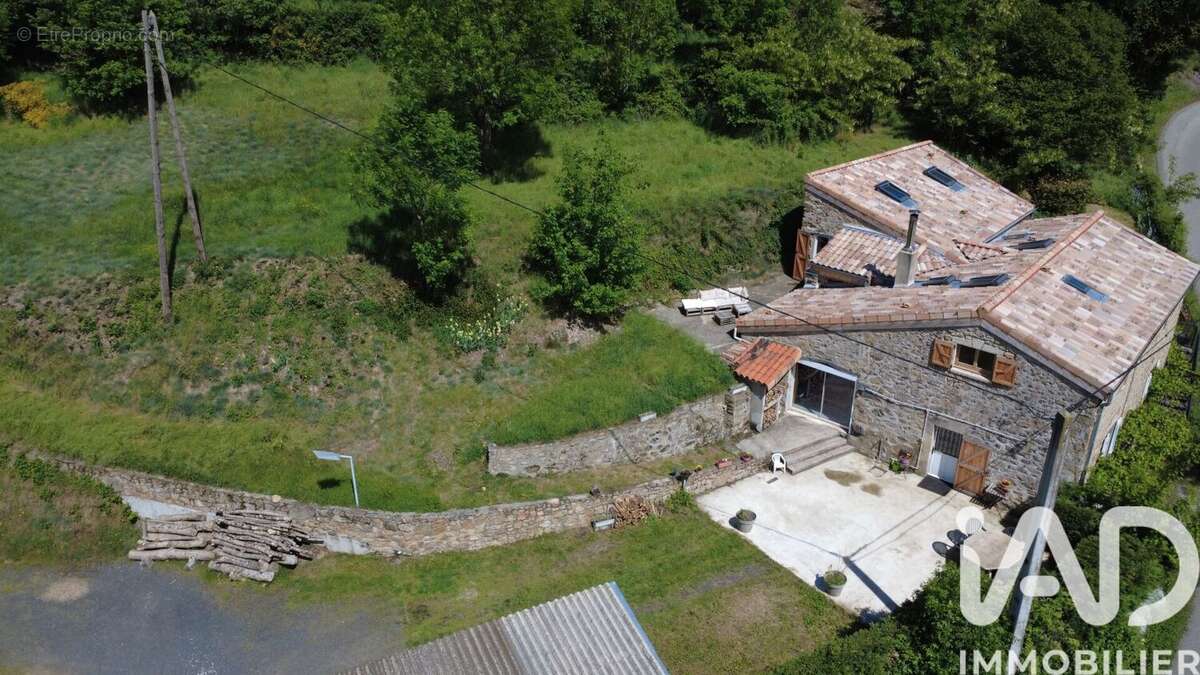 Photo 2 - Maison à LAMASTRE