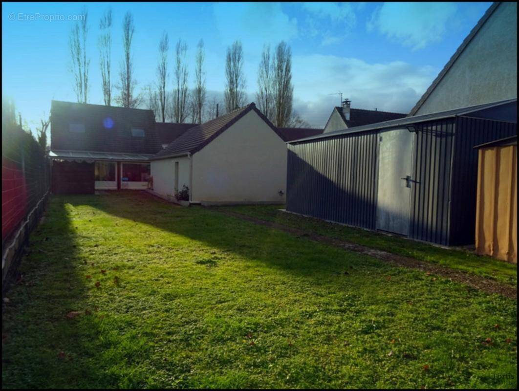 Maison à BORNEL
