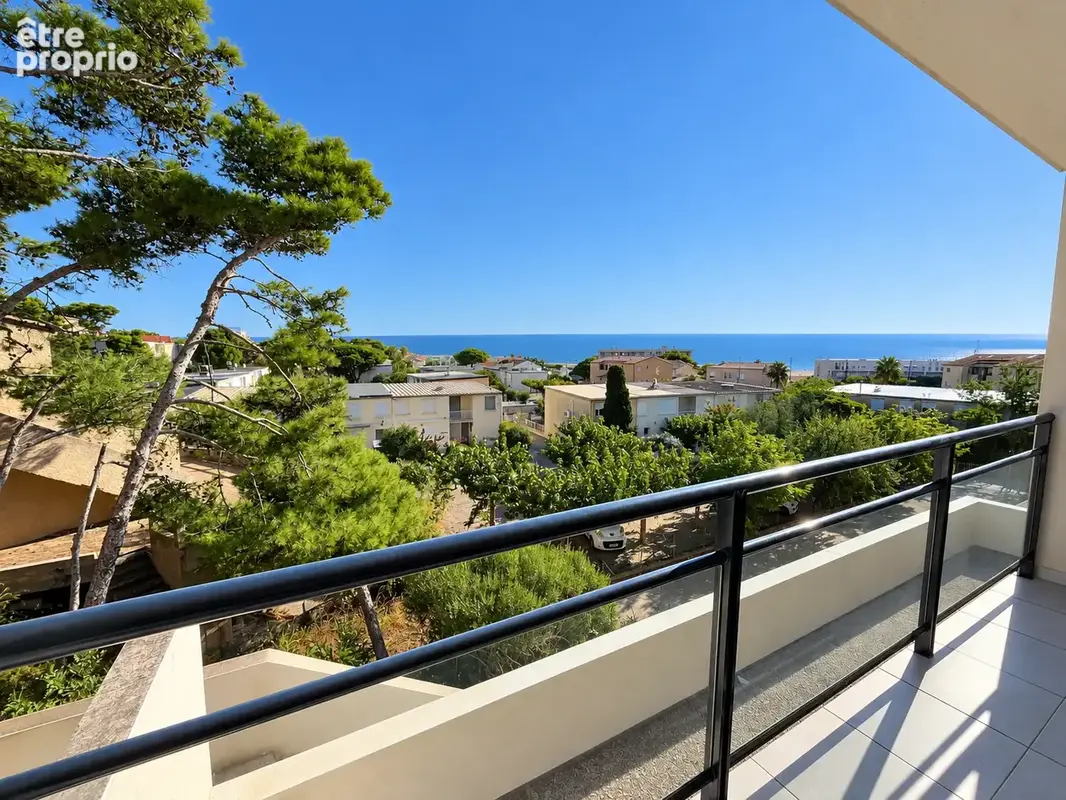 Photo Appartement à Fleury au prix de 220 000€