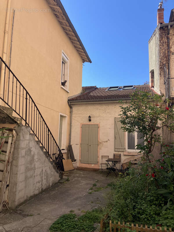 Appartement à VILLEURBANNE