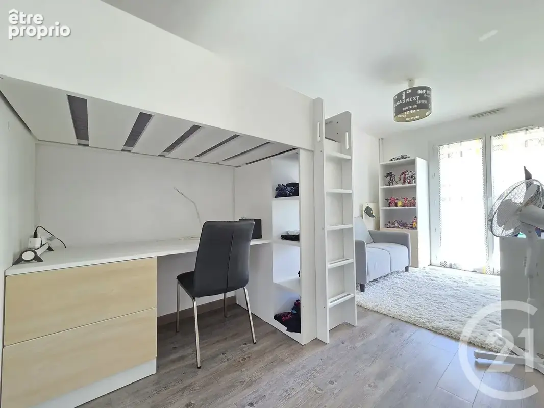 Appartement 77 m² à Toulon  - photo 8
