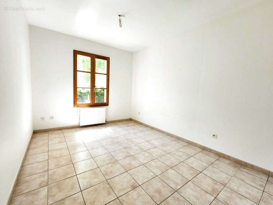 Maison individuelle lumineuse aux beaux volumes - photo 6