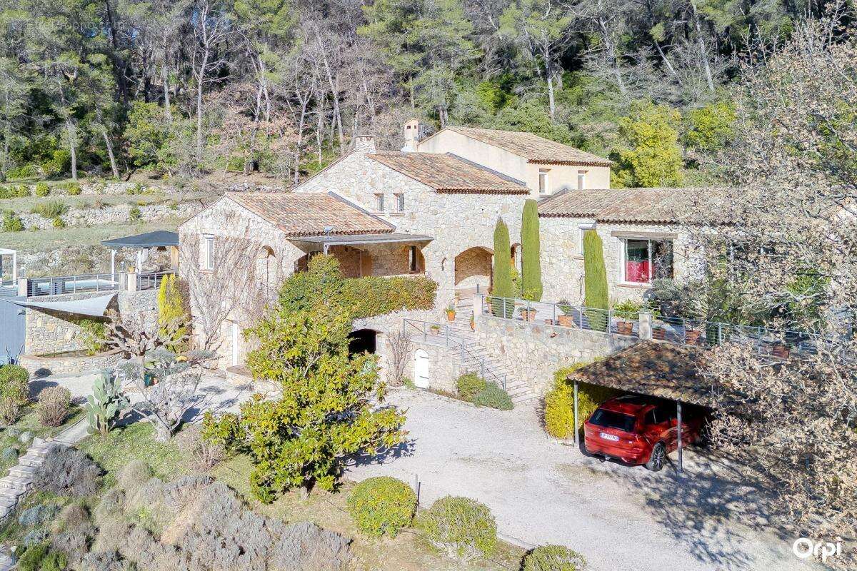 Maison à AURIOL