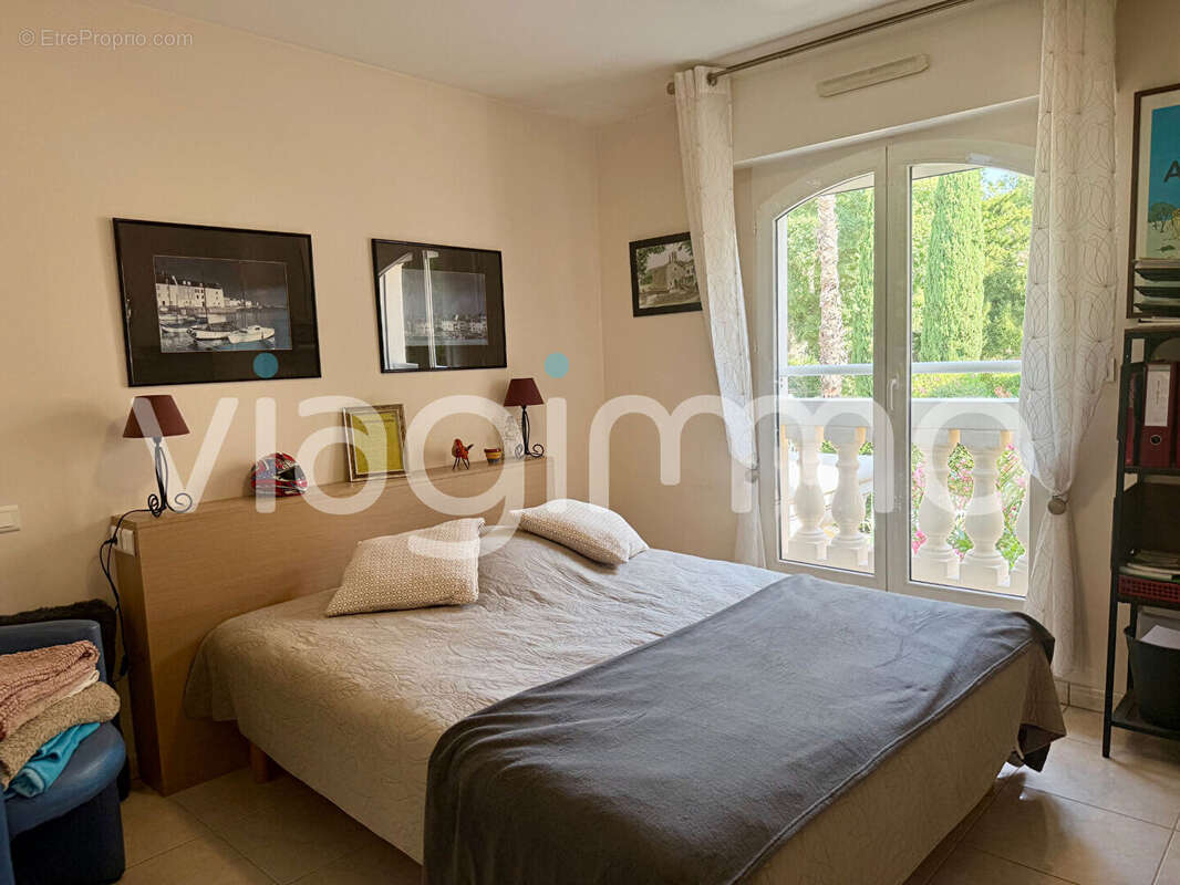 Appartement à LA VALETTE-DU-VAR
