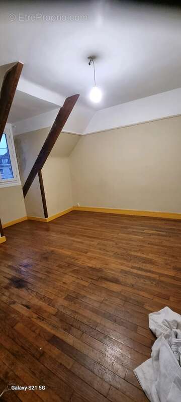 Appartement à MANTES-LA-JOLIE