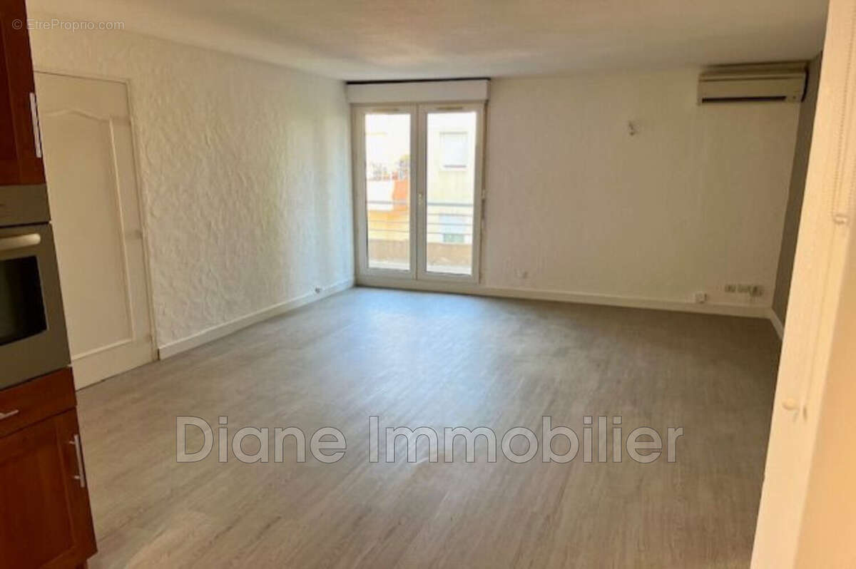 Appartement à NIMES