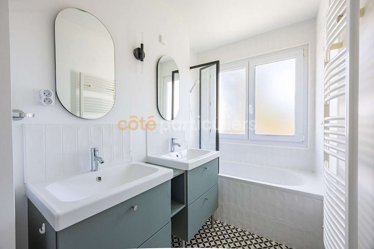 Saint-sebastien-sur-loire -- appartement renové t3 -- 70 m2 -- deux chambres -- balcon -- cave -- stationnement - photo 7