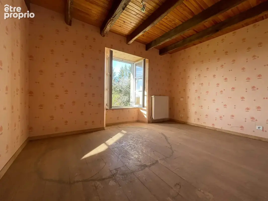 Maison Traditionnelle avec dépendances - photo 6
