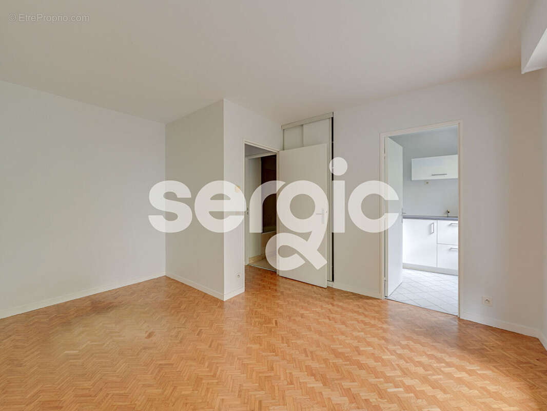 Studio Rueil Malmaison 28 m² - photo 6